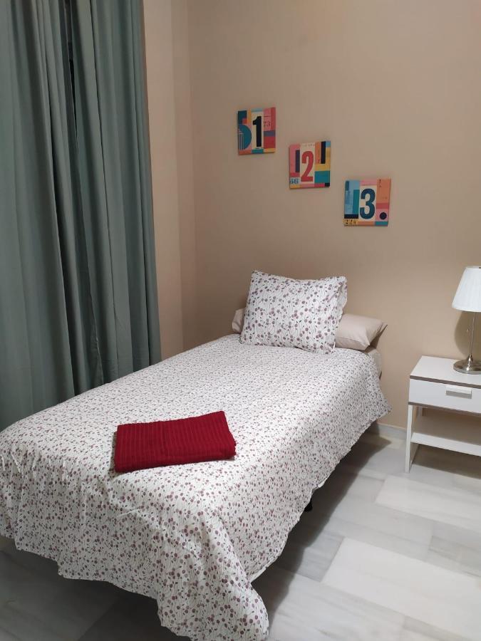 Centrico Y Luminoso Con 2 Dormitorios. A/C + Wifi Севілья Екстер'єр фото